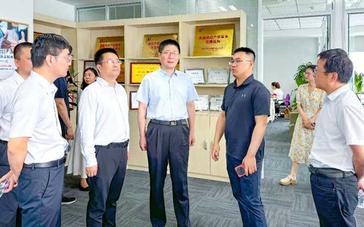 江苏省知识产权局局长李杰一行调研三聚阳光苏州公司